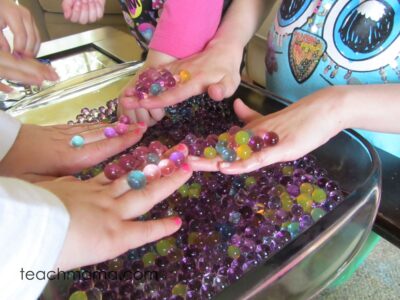 homemade light table, water beads