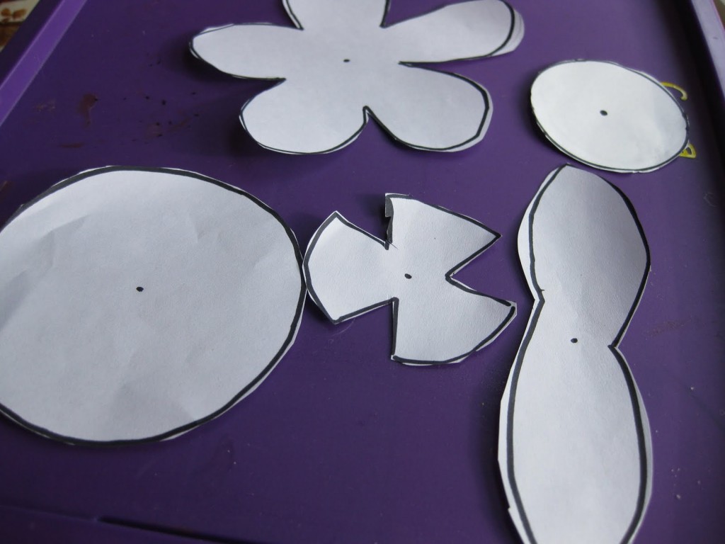 happy face and flower valentines patterns