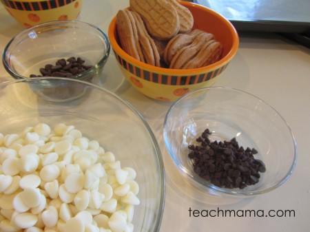 halloween cookie ghosts 