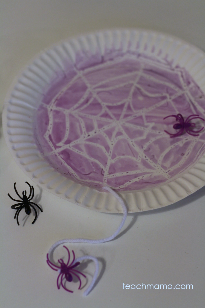 simple spider web craft perfect for Halloween class party 2