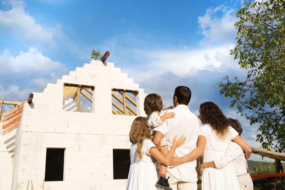 Choosing the Right Builder